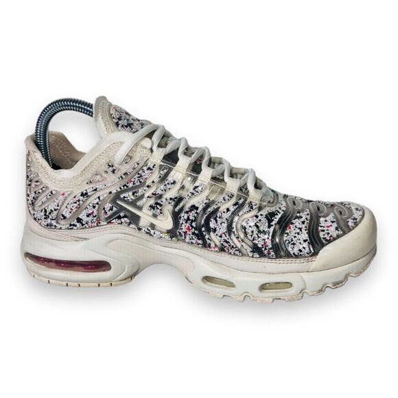 Nike Air Max Plus Phantom Silver 'Pebbles' AR0970-001 Women's 9.5 - Picture 7 of 11